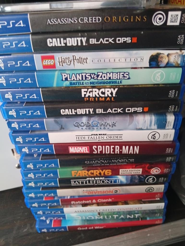 Ps 4 SLIM 1 TB in nieuw staat met 19 spellen, Spelcomputers en Games, Spelcomputers | Sony PlayStation 4, Ophalen, Zo goed als nieuw