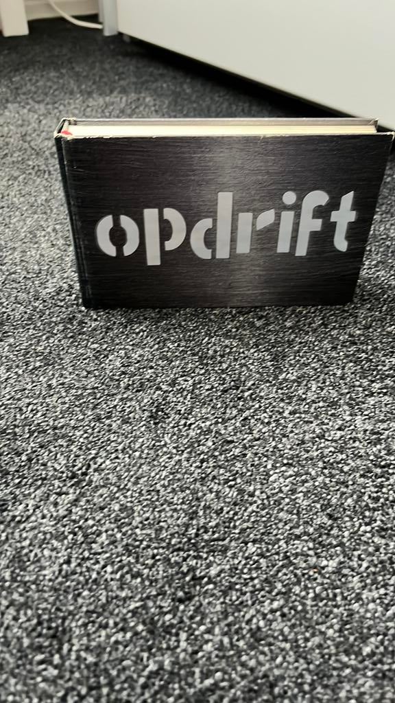 Opdrift. Oerol 2008. Wijze uitspraken. Terschelling. SLEM, Ophalen of Verzenden, Gelezen