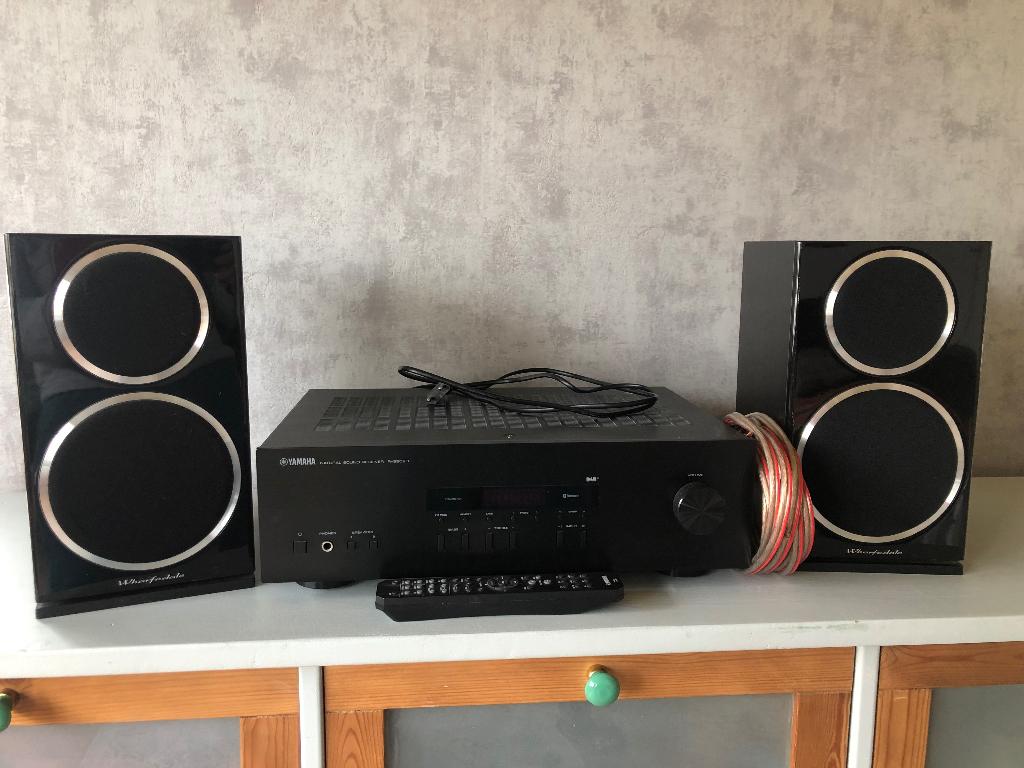 yamaha versterker - wharfedale luidsprekers, Audio, Tv en Foto, Ophalen, Zo goed als nieuw, Tuner of Radio, Overige merken