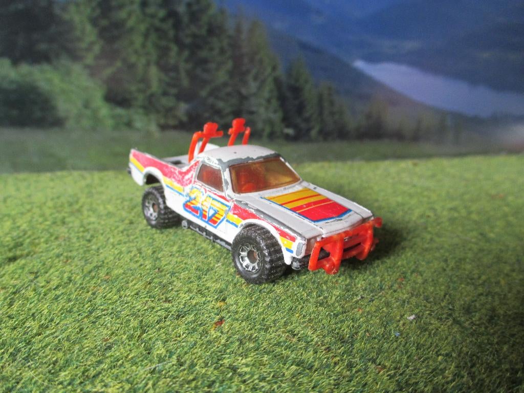 1:64 Holden HX Ute RUFF TREK - Matchbox MB121, Ophalen of Verzenden, Gebruikt, Auto