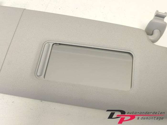 Zonneklep van een Volkswagen Polo, Gebruikt, -, Volkswagen, -