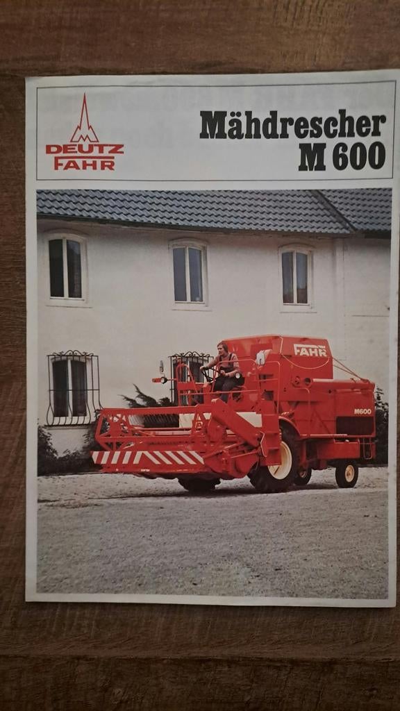 Oude folder DEUTZ FAHR M 600 Maaidorser,  Mähdrescher, Ophalen of Verzenden, Zo goed als nieuw, Folder