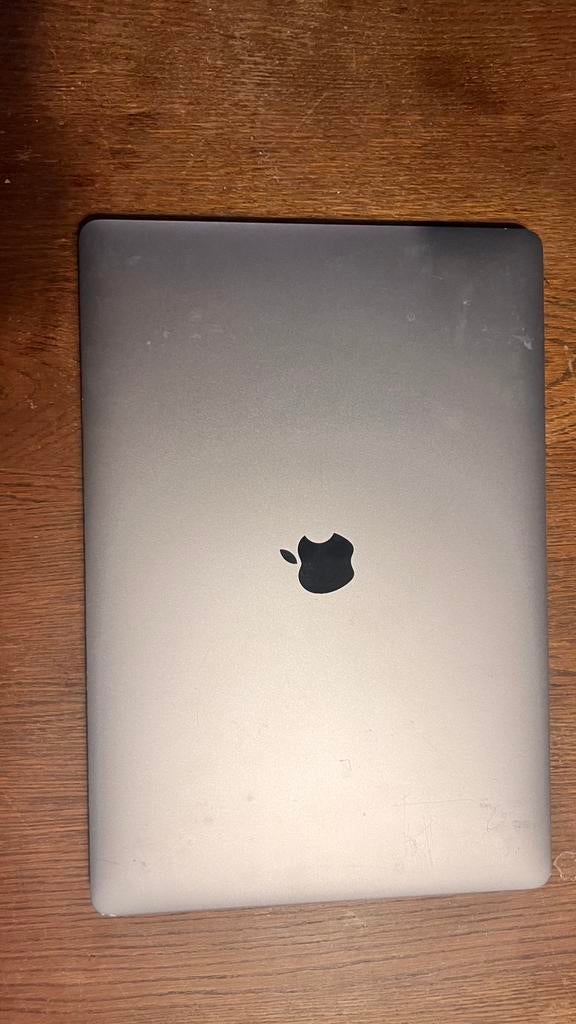 Macbook pro 15inch 2018, Computers en Software, Apple Macbooks, MacBook Pro, Gebruikt, 256 GB, 2 tot 3 Ghz