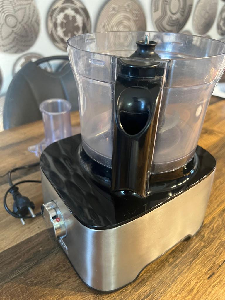 Kenwood keukenmachine, 1 tot 2 liter, Ophalen, Gebruikt, 3 snelheden of meer