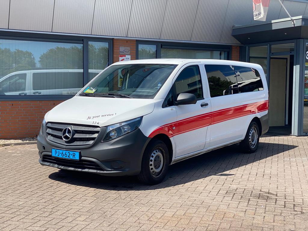 Mercedes-Benz Vito Tourer 109 BlueTEC Base Extra Lang, Voorwielaandrijving, Gebruikt, 255 €/maand, Wit