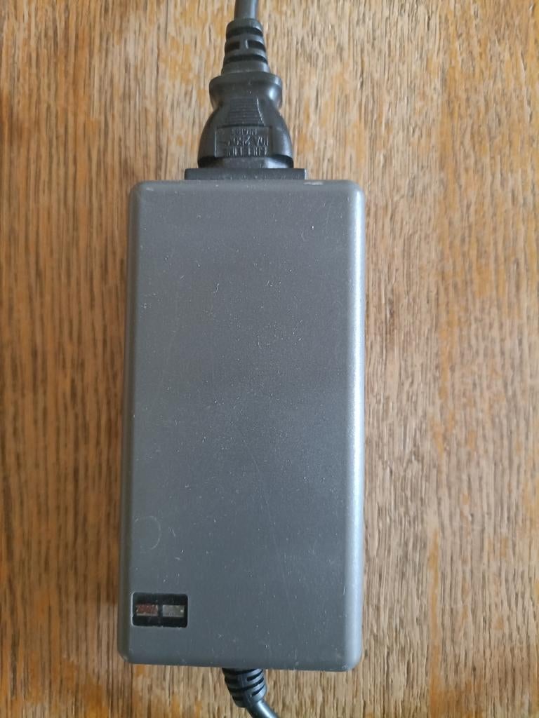 METCO Lader Elektrische Fiets 29.4V 1.6A - 3-pins, Ophalen, Gebruikt