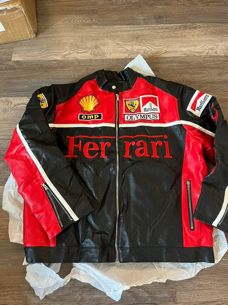 Ferrari x Marlboro Racing jas (maat XL) – red leder look, Ophalen of Verzenden, Zo goed als nieuw, Maat 56/58 (XL), Rood