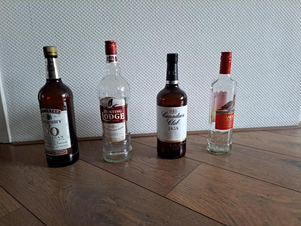 whisky fles, Verzamelen, Ophalen of Verzenden, Gebruikt, Verpakking