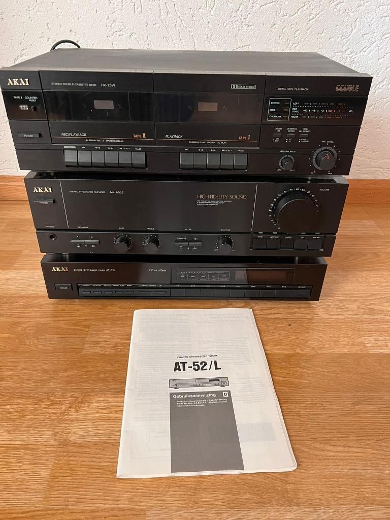 AKAI stereo set (AT-52L, AM-A335, HX-25W), Audio, Tv en Foto, Versterkers en Receivers, Ophalen, Gebruikt, Minder dan 60 watt