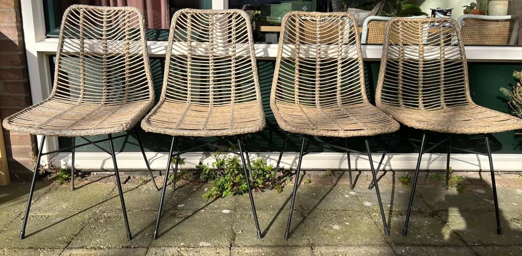 4 rotan stoelen, Huis en Inrichting, Stoelen, Ophalen, Kunststof, Gebruikt, Overige kleuren