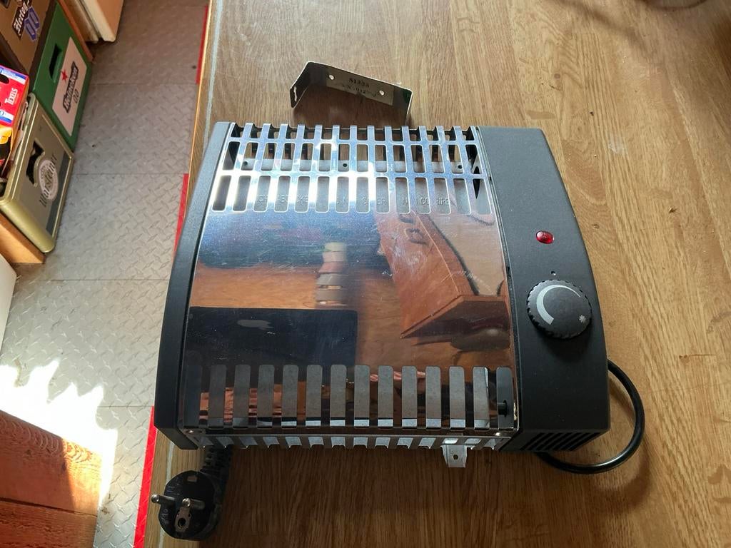 Convector kachel., Ophalen of Verzenden, Gebruikt, Elektrisch, Overige soorten