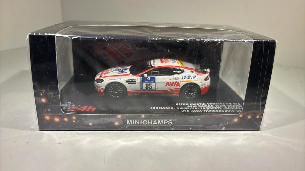 Aston martin vantage v8 gt4 #85 24h Nurburgring minichamps, Hobby en Vrije tijd, Modelauto's | 1:43, Ophalen of Verzenden, A, A