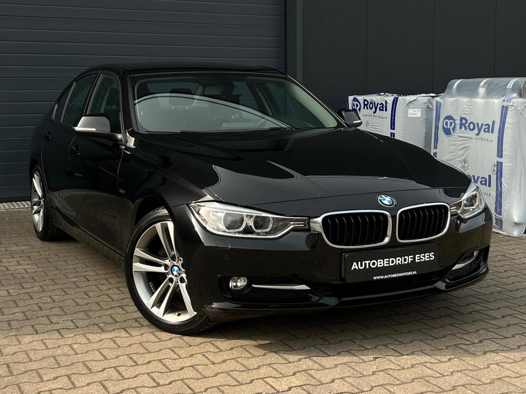 BMW 3-serie 316i Sportline |MF-STUUR|CLIMATE|XENON||NAVI|PDC, Auto's, Gebruikt, 4 cilinders, Met garantie (alle), Zwart
