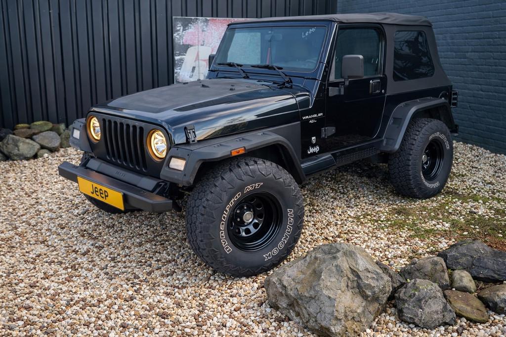 Jeep Wrangler -4.0i-Black Rugged Ridge Edition-, Stof, Gebruikt, Zwart, Zwart