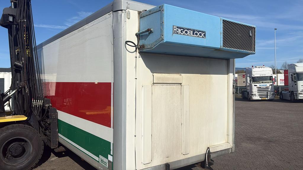 Geisoleerde koel/ opslap opbouw van vrachtwagen, Ophalen of Verzenden