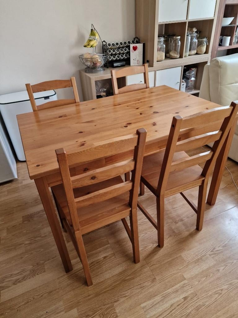 IKEA JOKKMOKK tafel met 4 stoelen (massief grenen), Huis en Inrichting, Tafels | Eettafels, Gebruikt, 50 tot 100 cm, 100 tot 150 cm