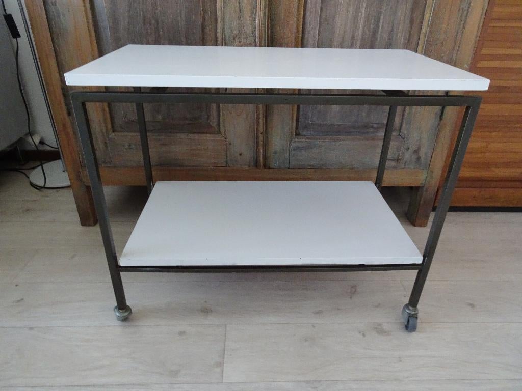 Retro vintage Pastoe trolley bijzettafel serveertafel, Huis en Inrichting, Metaal of Aluminium, 55 tot 75 cm, Zo goed als nieuw