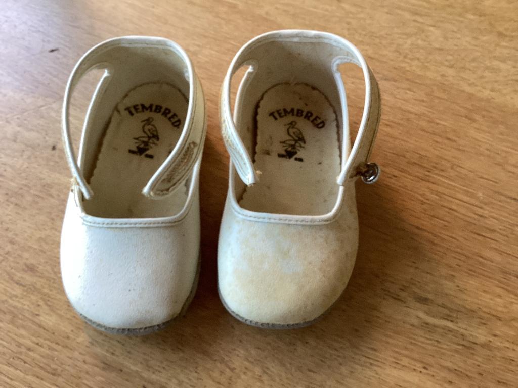 Oude kinderschoenen in originele doos, Ophalen of Verzenden