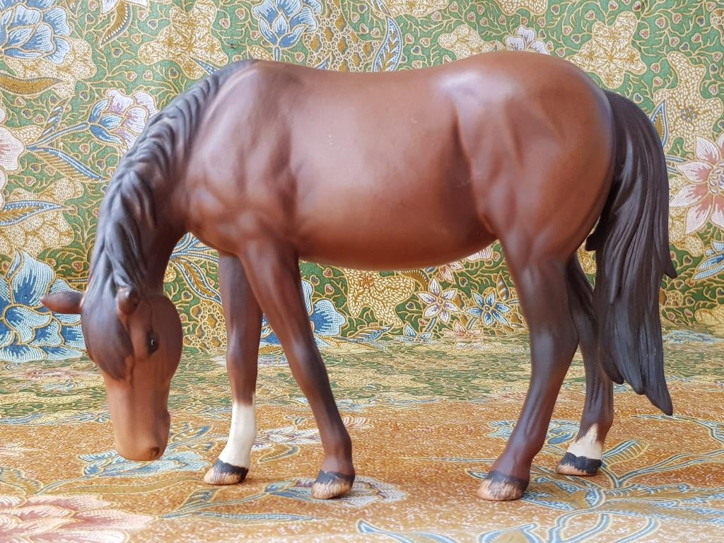 Prachtig vintage Engels Beswick beeld van een paard 21 cm.
