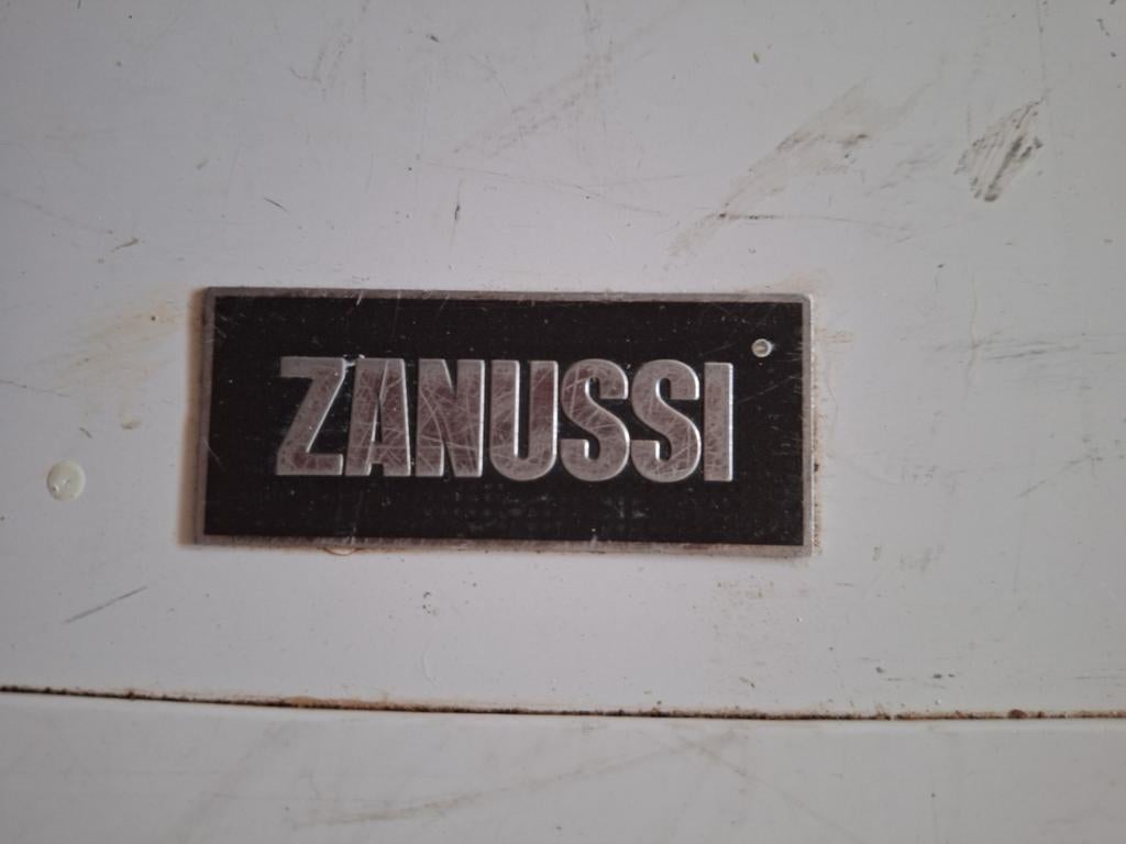 Zanussi diepvrieskist, Ophalen of Verzenden