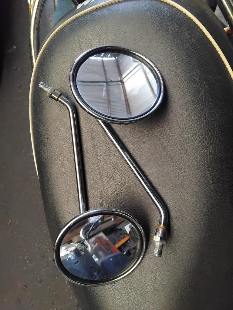 Sym mio tweedehands spiegel set, Fietsen en Brommers, Brommeronderdelen | Scooters, Ophalen of Verzenden, Gebruikt, Overige typen