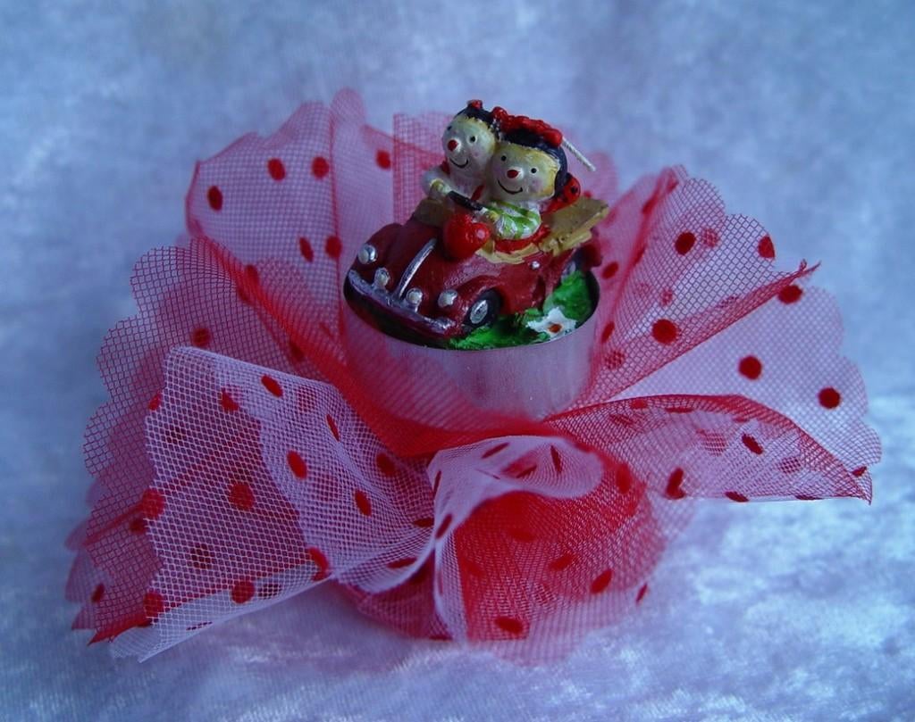 huwelijks bedankjes ,bruidspaar in VW kever, Kleding | Dames, Ophalen of Verzenden, Nieuw, Accessoires