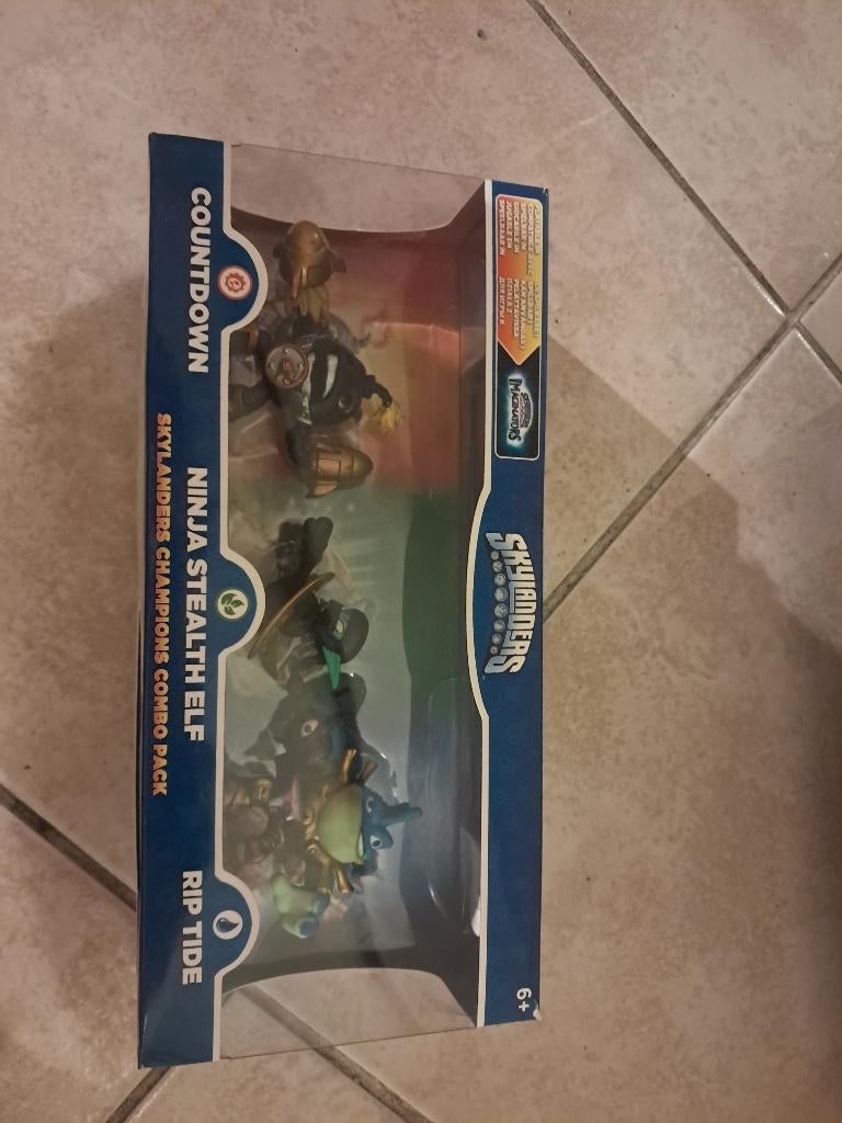 skylanders champions combo pack. nieuw, Spelcomputers en Games, Avontuur en Actie, Ophalen of Verzenden, Vanaf 7 jaar, 2 spelers