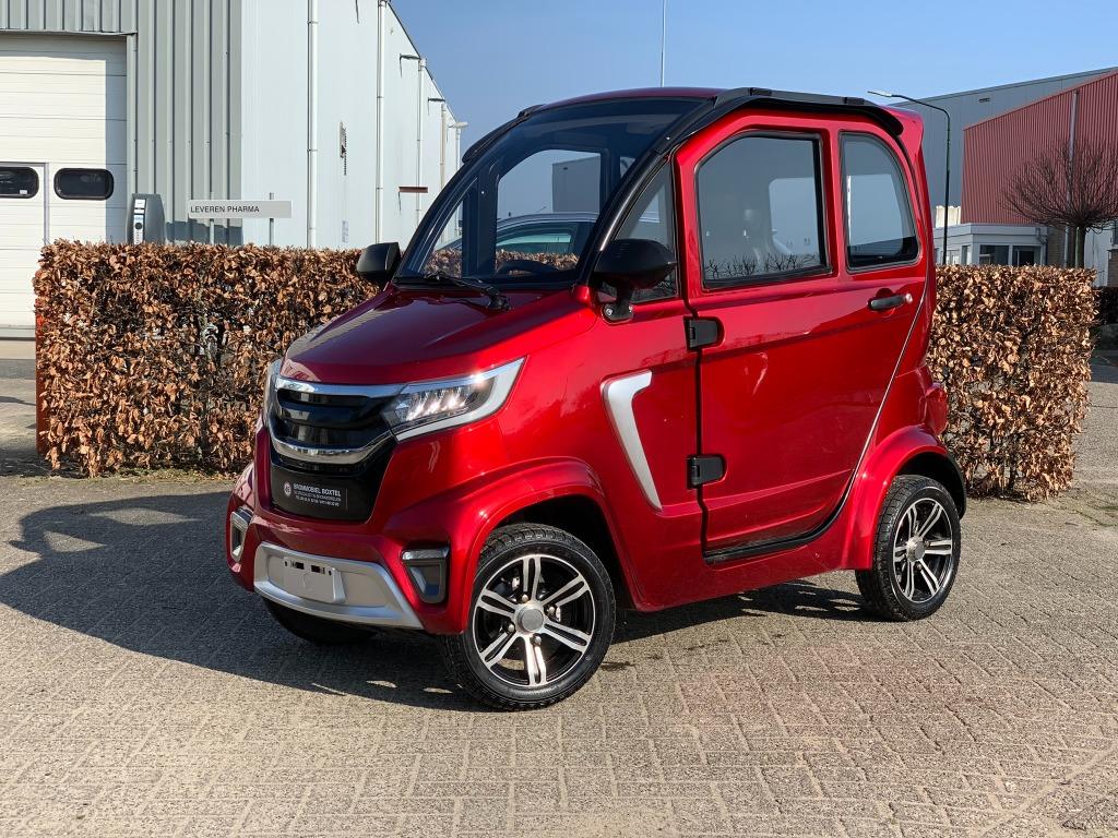 Rijbewijsvrije Mirage elektrische Scootmobiel Brommobiel 45, Gebruikt, 16 km/u of meer, 46 km of meer, Ophalen