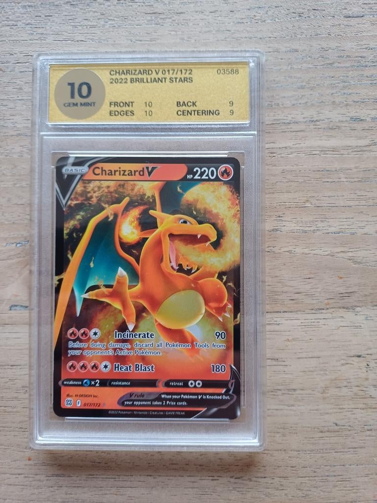 Charizard V 017/172 - Brilliant Stars - PSA 10, Ophalen of Verzenden, Zo goed als nieuw, Losse kaart