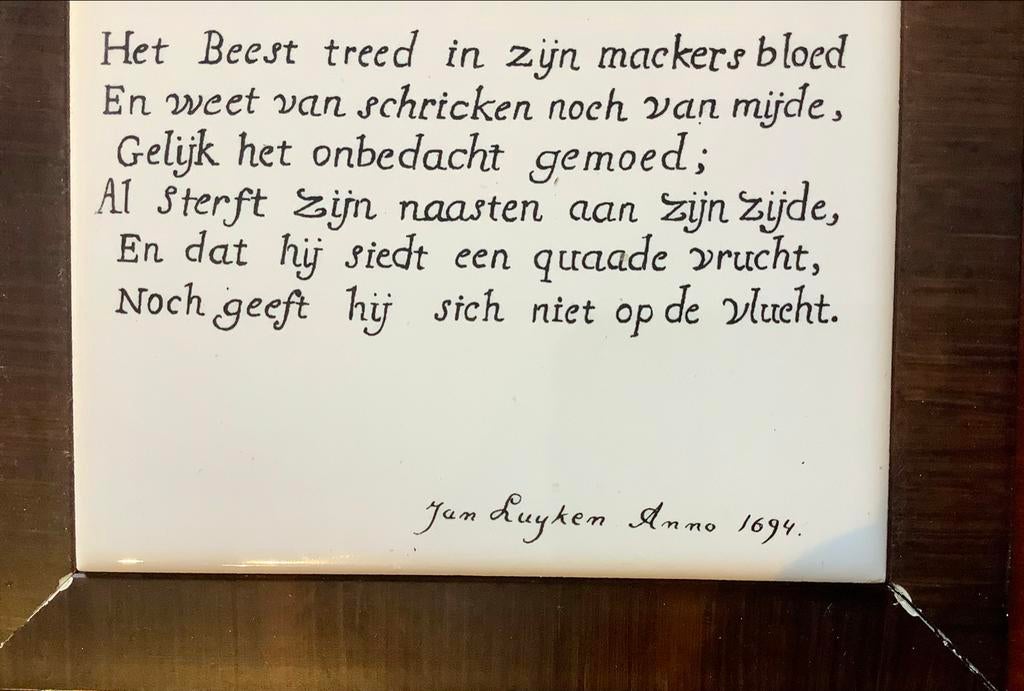 Antieke tegel met spreuk: De Vleeshouwer, Ophalen of Verzenden