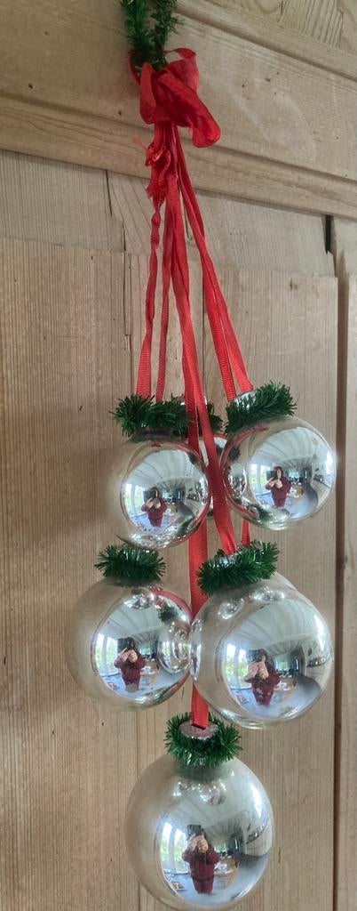 Oude kerstballen trosje, Diversen, B, Gebruikt, B, Ophalen of Verzenden