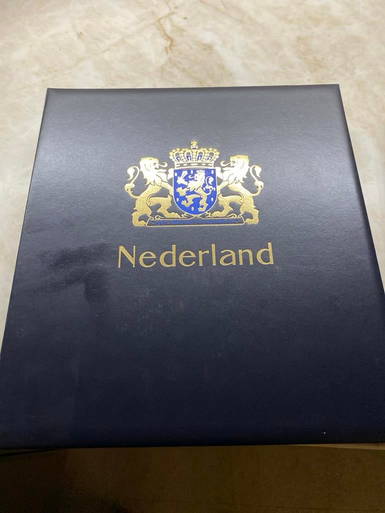 Nederlandse Postzegelcollectie in DAVO Album, Ophalen of Verzenden, Na 1940, Gestempeld