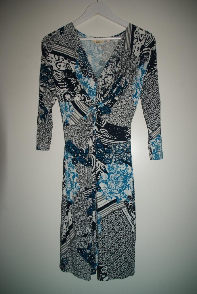 Te koop: Jurk Miss Etam, maat M, blauw, wit en zwart, Maat 38/40 (M), Blauw, Ophalen of Verzenden, Zo goed als nieuw