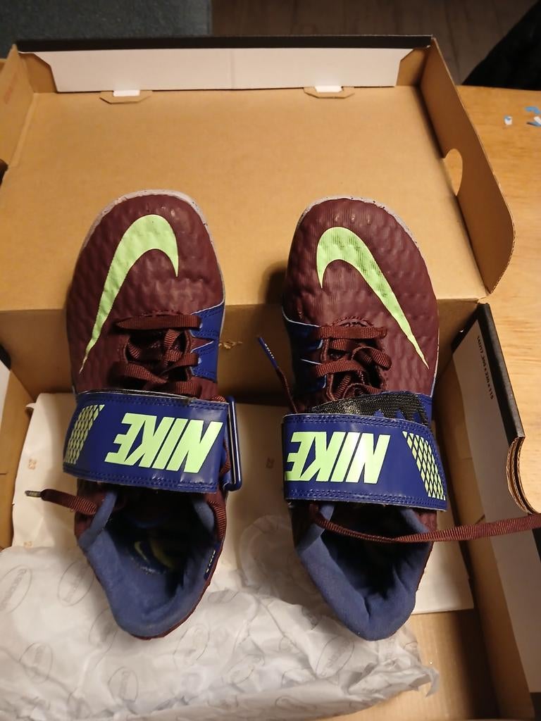 Nike Spikes Hoogspringen (of Speerwerpen) - Maat 37.5, Sport en Fitness, Loopsport en Atletiek, Nike, Ophalen of Verzenden, Zo goed als nieuw