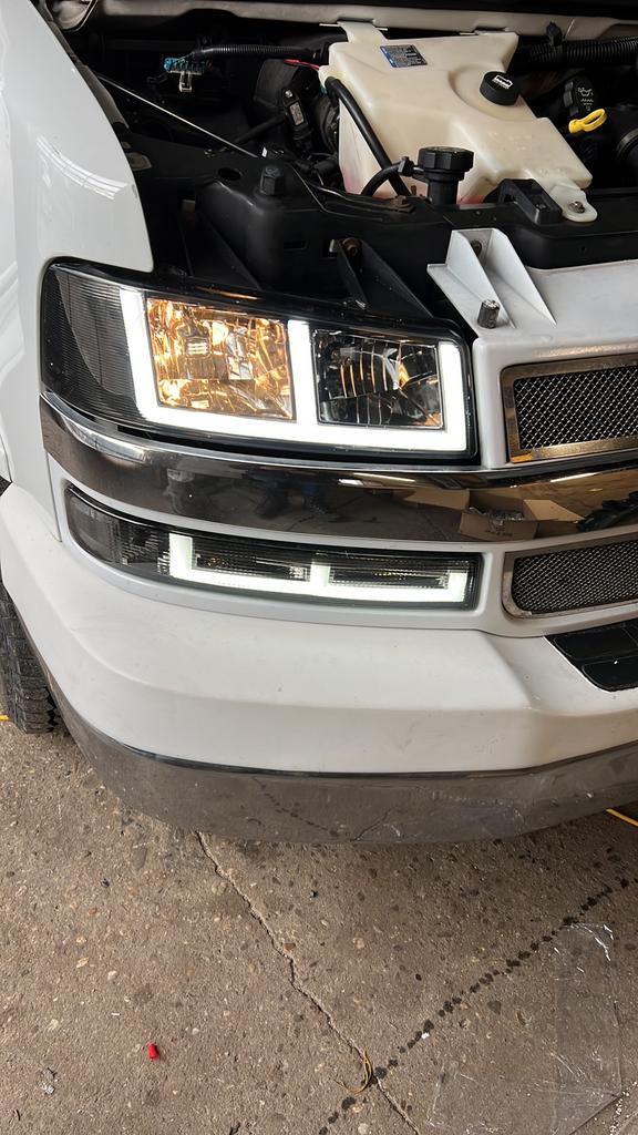 ** ONDERHOUD * APK * REPARATIE** Amerikaanse Auto's Campers, Garantie, Autoruitschadeherstel