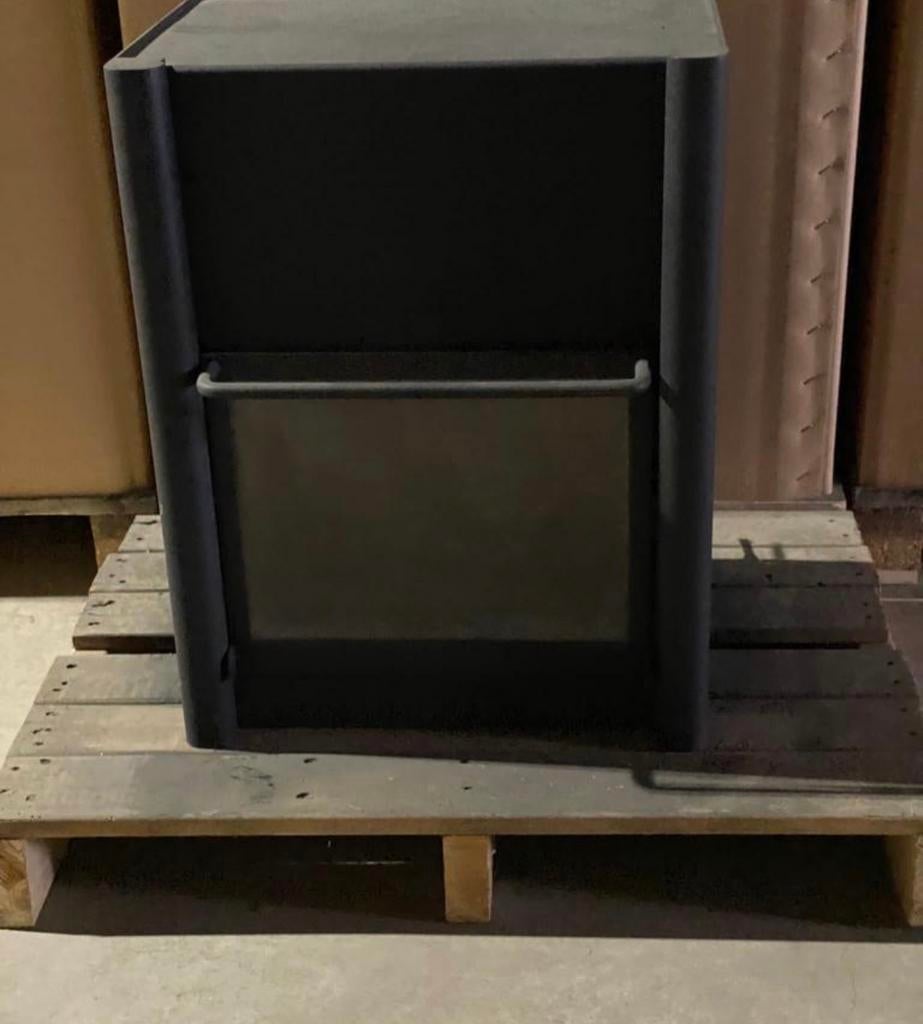 Harrie Leenders HL2 hang haard houtkachel 2,5 - 10 kW, Gebruikt, Houtkachel, Ophalen of Verzenden, Hangend