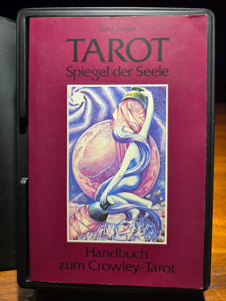 Tarot, Spiegel der Seele van Gerd Ziegler / Aleister Crowley, Boeken, Ophalen of Verzenden, Zo goed als nieuw, Tarot of Kaarten leggen