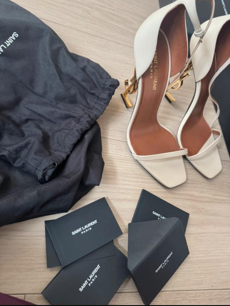 YSL Opyun hakken maat 40, Ophalen of Verzenden, Zo goed als nieuw, Zwart