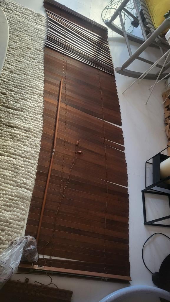 2 Ikea Bruin Houten Luxaflex/ Jaloezieën - Zo Goed Als Nieuw, Huis en Inrichting, Stoffering | Gordijnen en Lamellen, Ophalen