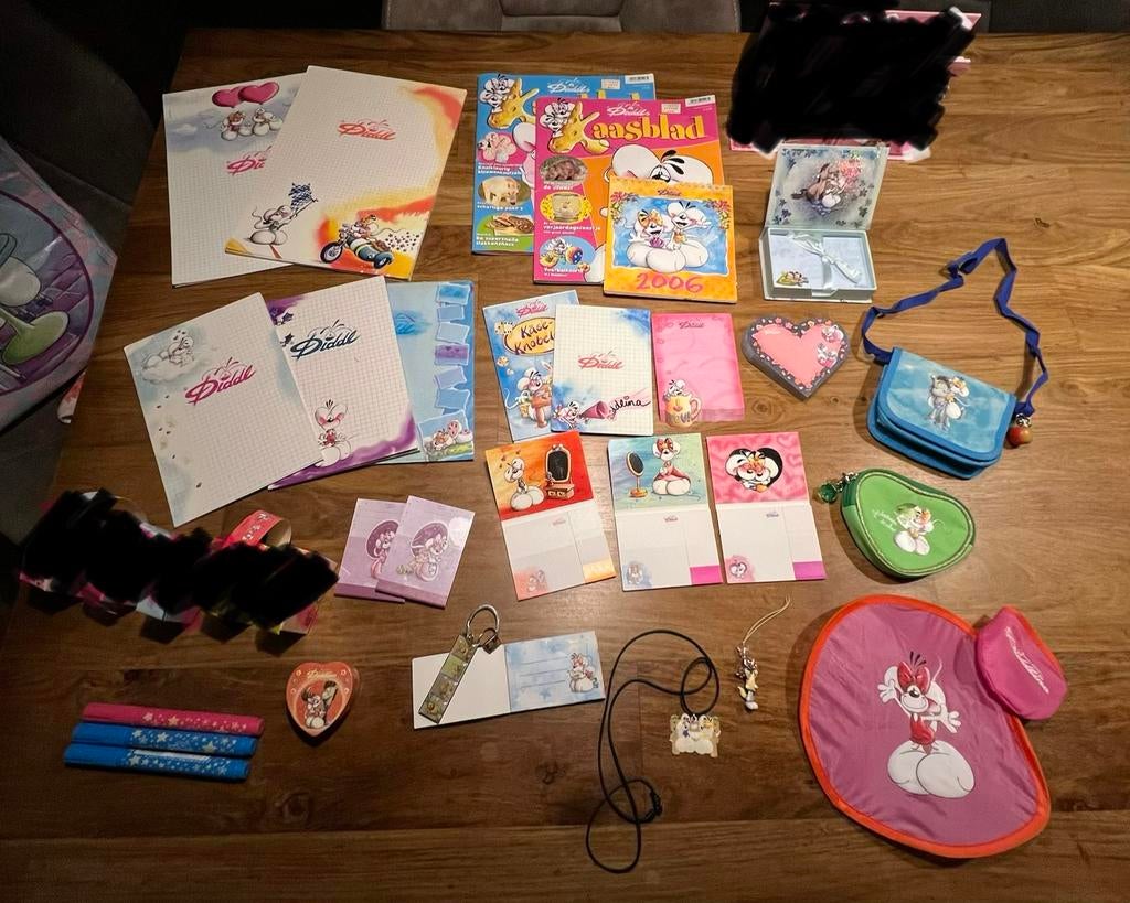 Grote diddl verzameling, Ophalen, Diddl, Zo goed als nieuw, Papier, Kaart of Schrift