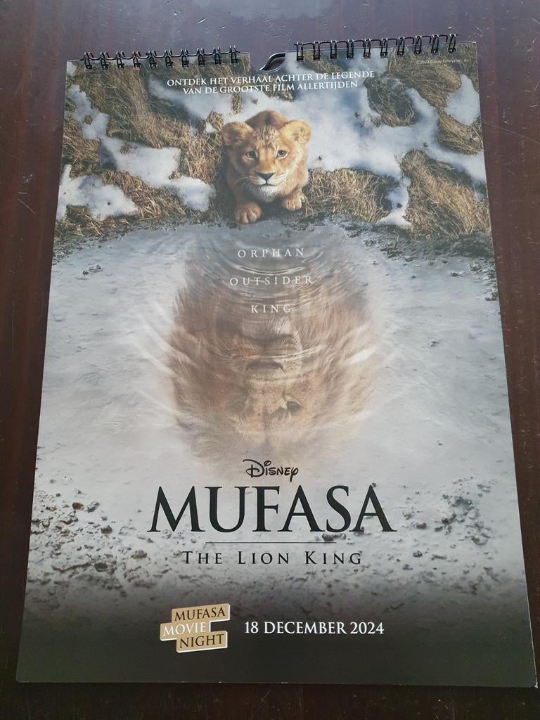 Disney / Marvel verjaardagskalender!, Ophalen of Verzenden, Overige figuren, Nieuw, Plaatje of Poster