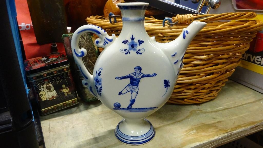 Delfts blauw kruikje KNVB, Ophalen of Verzenden