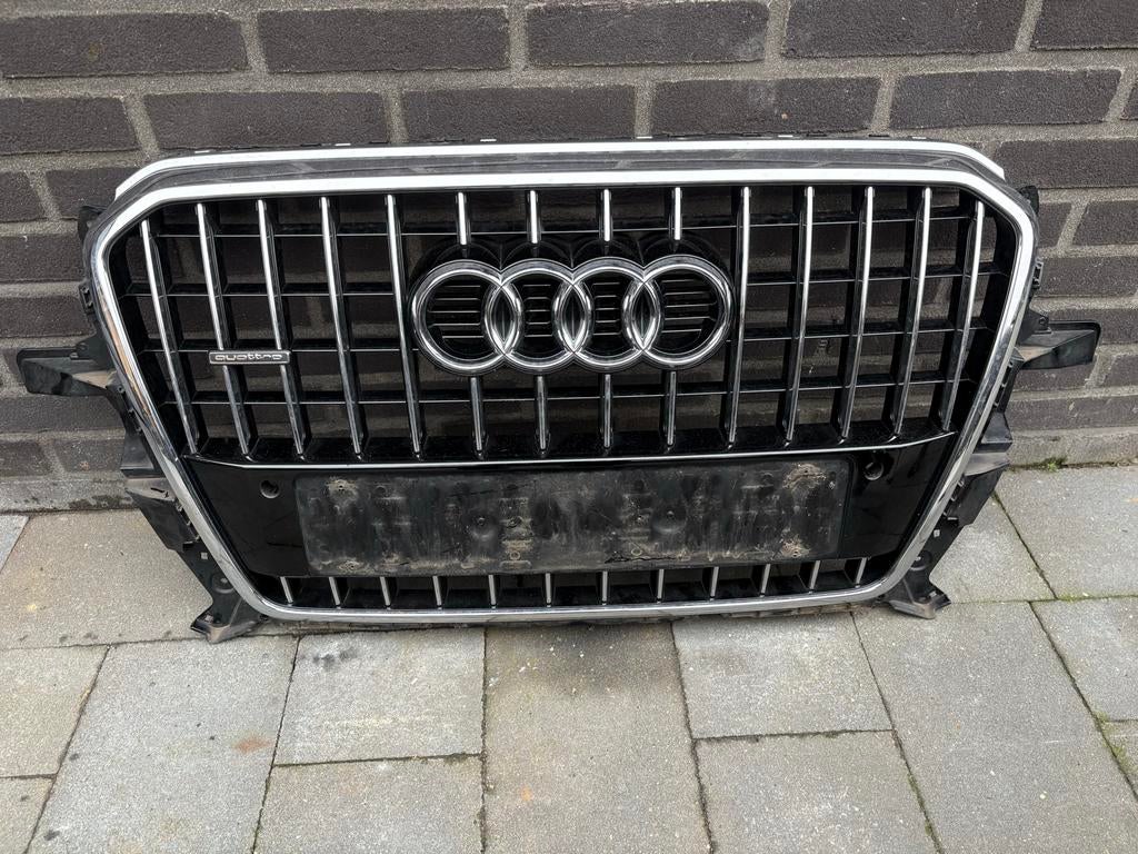 Audi Q5 2016 Grill, Ophalen, Gebruikt, Voor, Audi