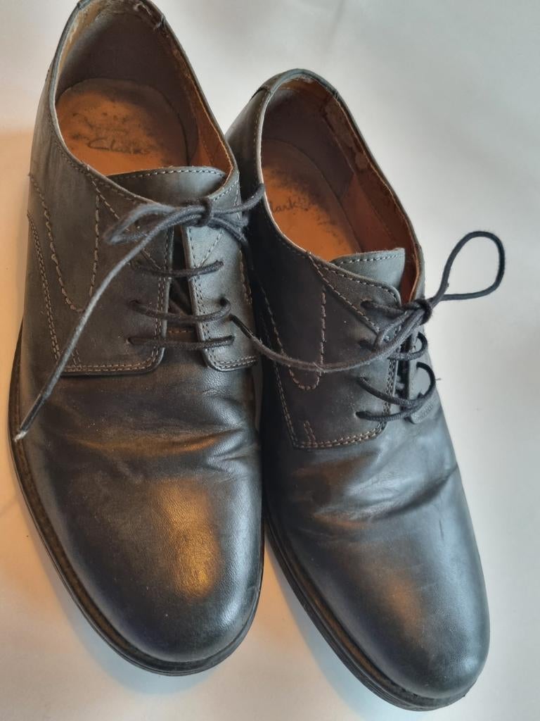 Zgan donkerblauw/grijze lederen Clarks herenschoenen maat 40, Ophalen of Verzenden, Zo goed als nieuw, Blauw