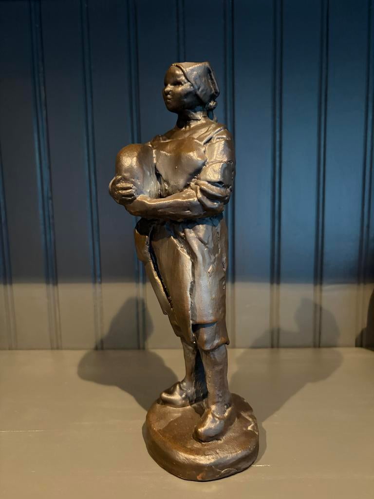 Beeld van de kaasboerin van Ineke van Dijk, Ophalen of Verzenden