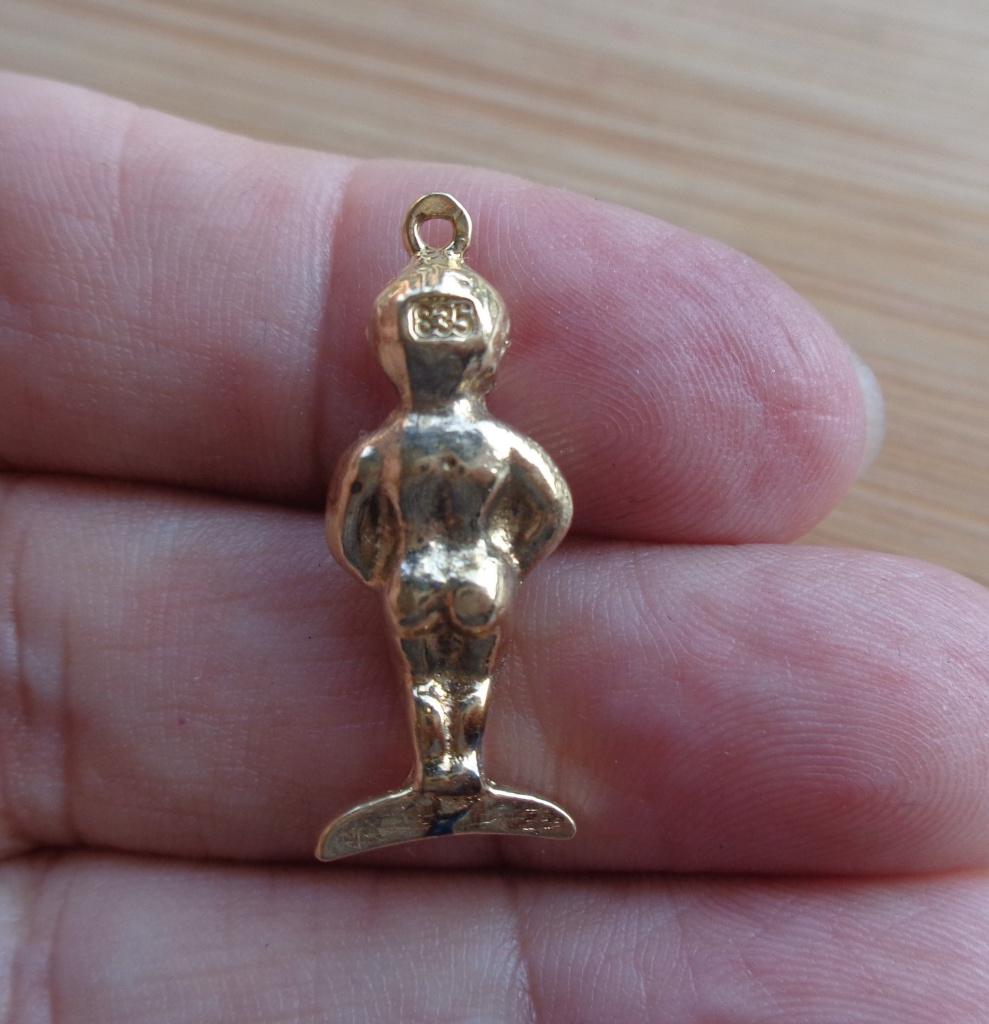 zilveren vergulde vintage bedel manneke pies [863], Overige merken, Verzenden, Zo goed als nieuw, 1 bedel