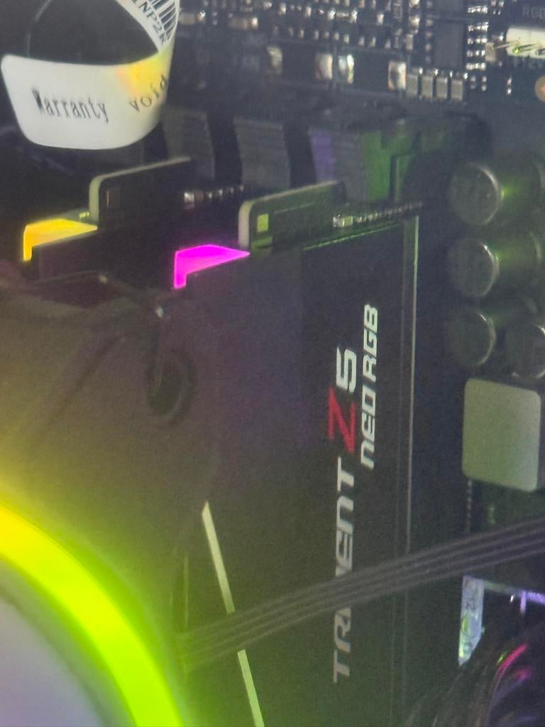 High-end Gaming PC / Custom Build – Ryzen 7, Computers en Software, Desktop Pc's, 64 GB of meer, Ophalen of Verzenden, Zo goed als nieuw