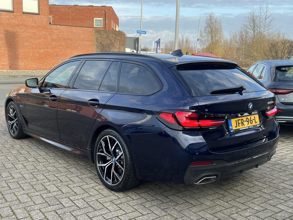 BMW 5 Serie 530e M-Sport Plus Panoramadak Driving Ass Prof K, Achterwielaandrijving, Gebruikt, Euro 6, 4 cilinders