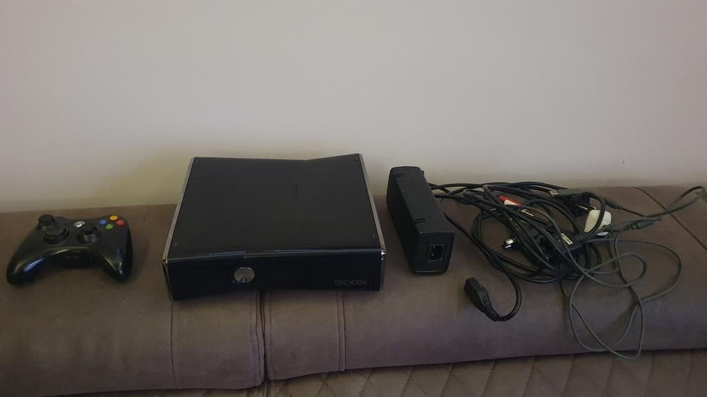 Xbox 360 Games: Fable Anniversary, Fable II, Fable III, Gear, Spelcomputers en Games, Ophalen, Gebruikt, 1 speler, Role Playing Game (Rpg)