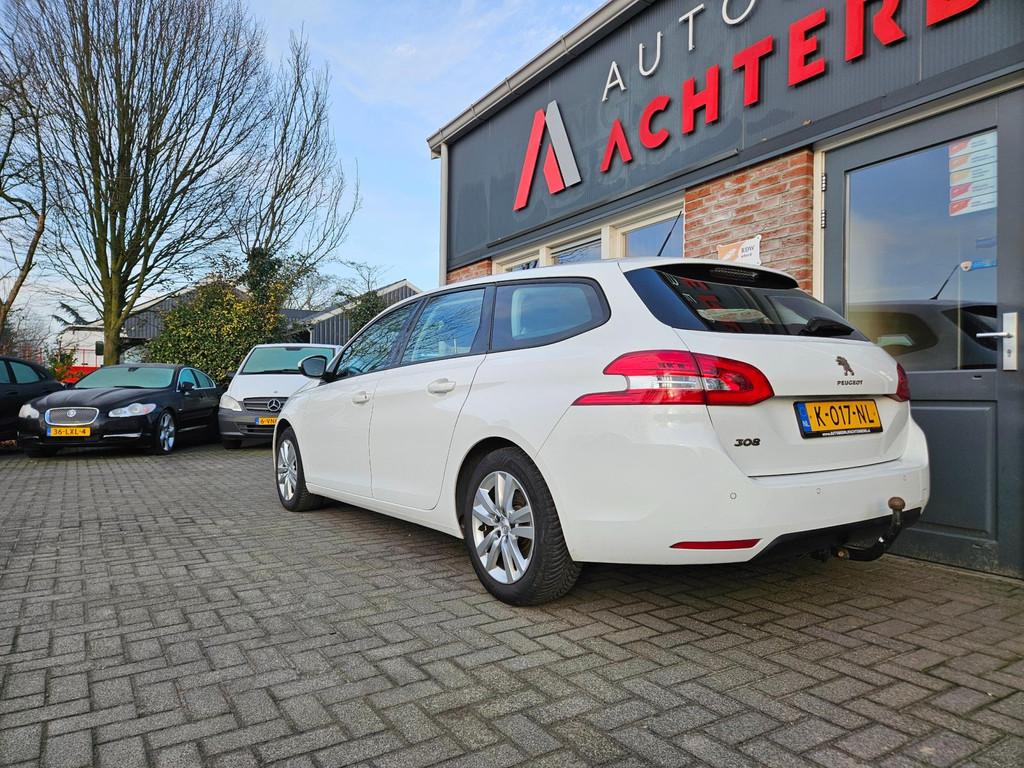 Peugeot 308 SW 1.2 PureTech Active Pack Trekhaak! Carplay! N, Voorwielaandrijving, Gebruikt, Euro 6, 1199 cc
